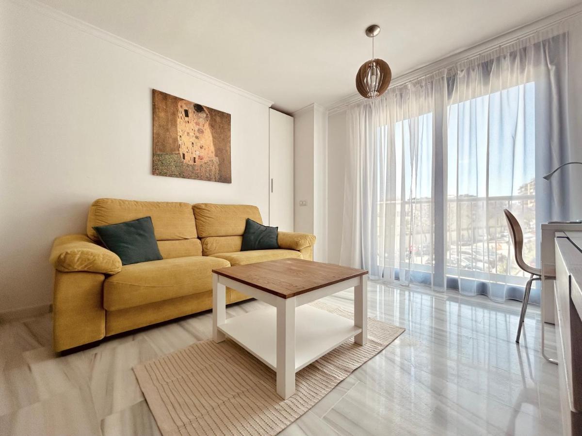 Sarah Apartment Fuengirola Esterno foto